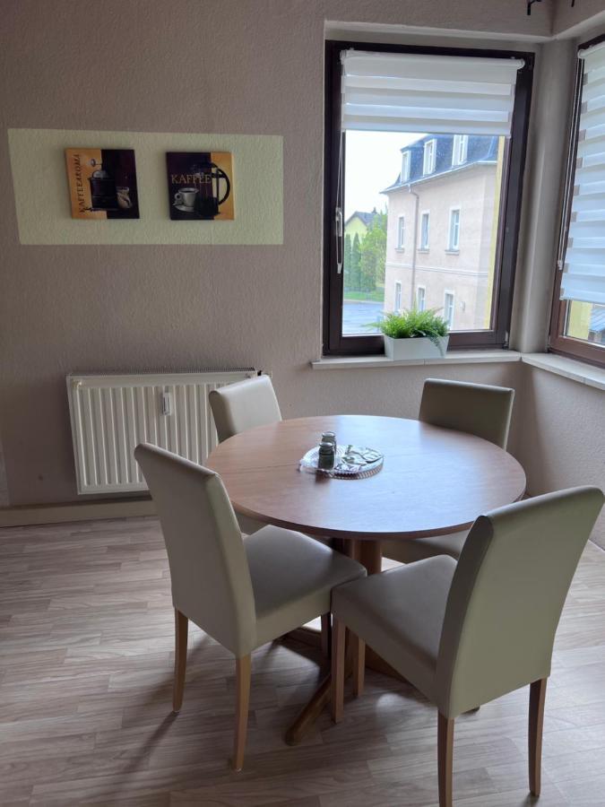 Ferienwohnung Bella In Heidenau Bei Dresden Buitenkant foto